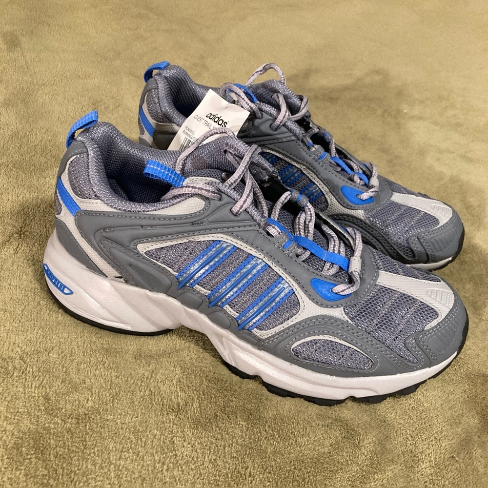 NIB Adidas Quest Trail Sneaker Running Size 8.5M